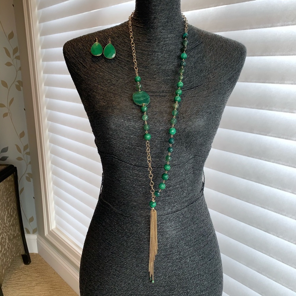 Long Emerald Green Necklace & Tear Drop Earrings